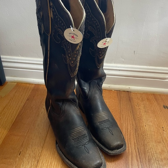 Women’s cowboy boots - Picture 2 of 6